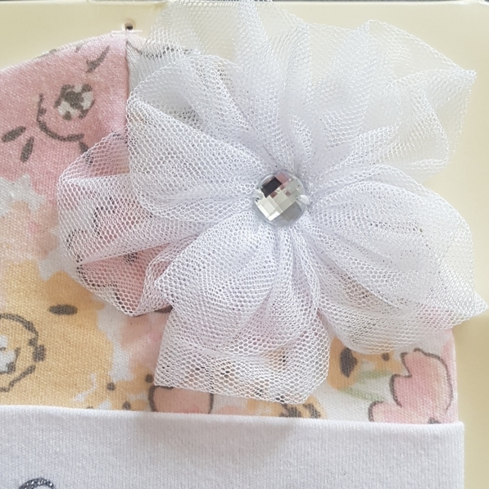 Baby essentials | Hat& socks - Picture 6 of 7